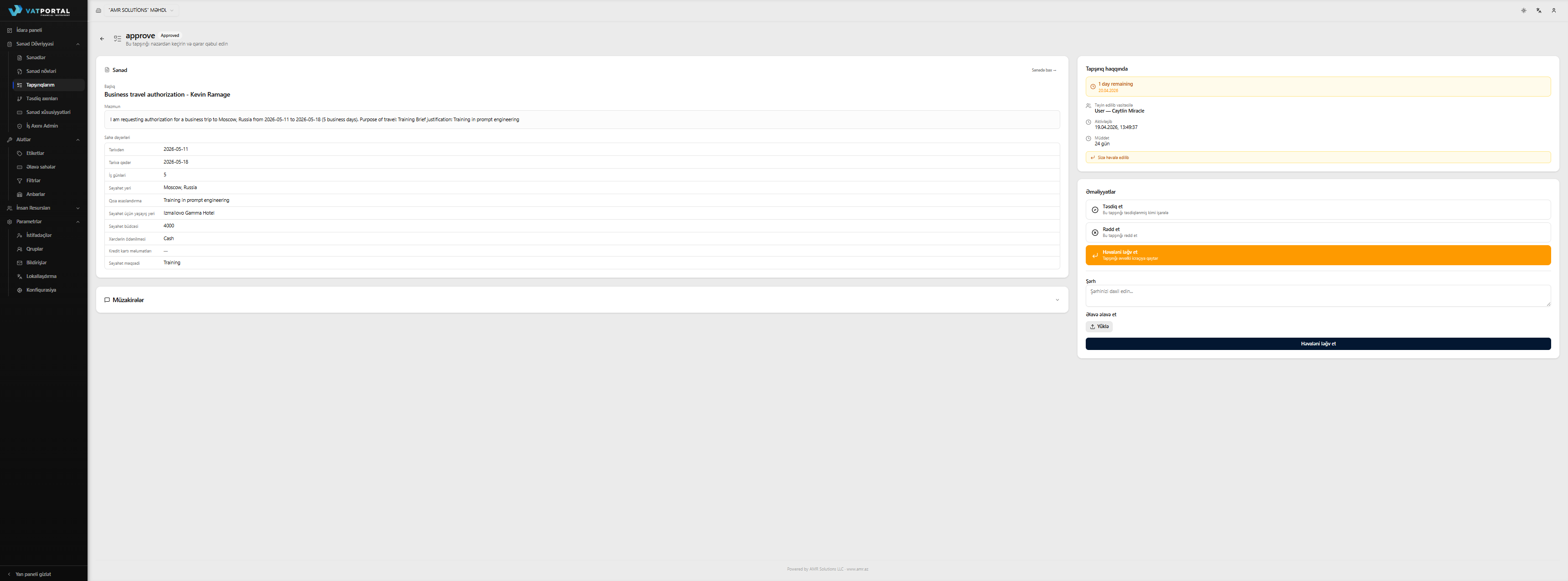 Həvalədən Qaytar əməliyyatı seçilmiş tapşırıq detal səhifəsi. Əməliyyat paneli vurğulanmış sarı Həvalədən Qaytar düyməsini, şərh sahəsini (real səbəblə doldurulmuş — ən azı bir cümlə) və aşağıdakı Həvalədən Qaytar göndər düyməsini aydın göstərməlidir. Tapşırığın yuxarısında bu əməliyyatın niyə mövcud olduğunu aydın etmək üçün "Sizə həvalə edilib" göstəricisi görünməlidir. Kontekst üçün soldakı sənəd çıxarışının görünəcəyi iş masası enindən istifadə edin.